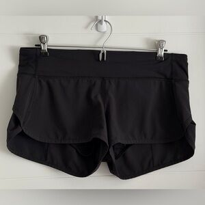 Lululemon: Women's Shorts- Size 6